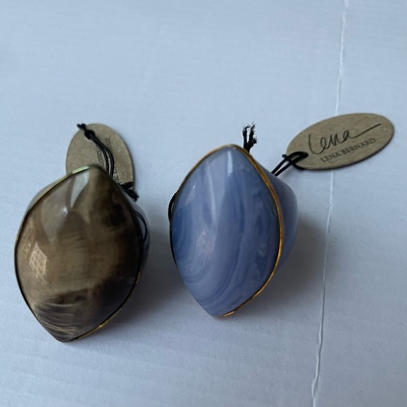 Lena Bernard acrylic costume rings. - Picture 3 of 7